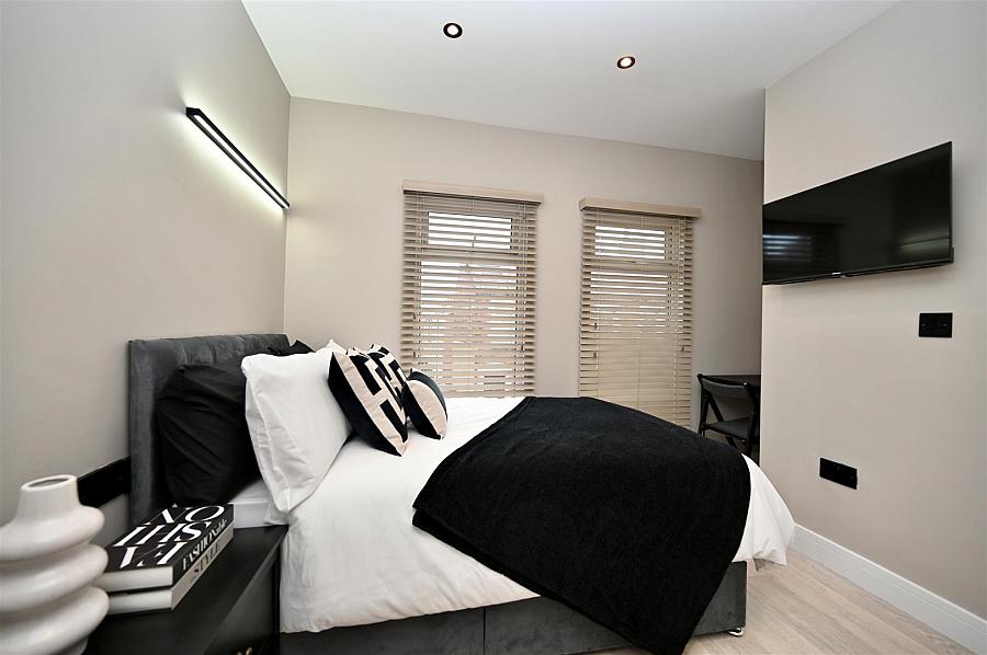 10 Charleville Avenue