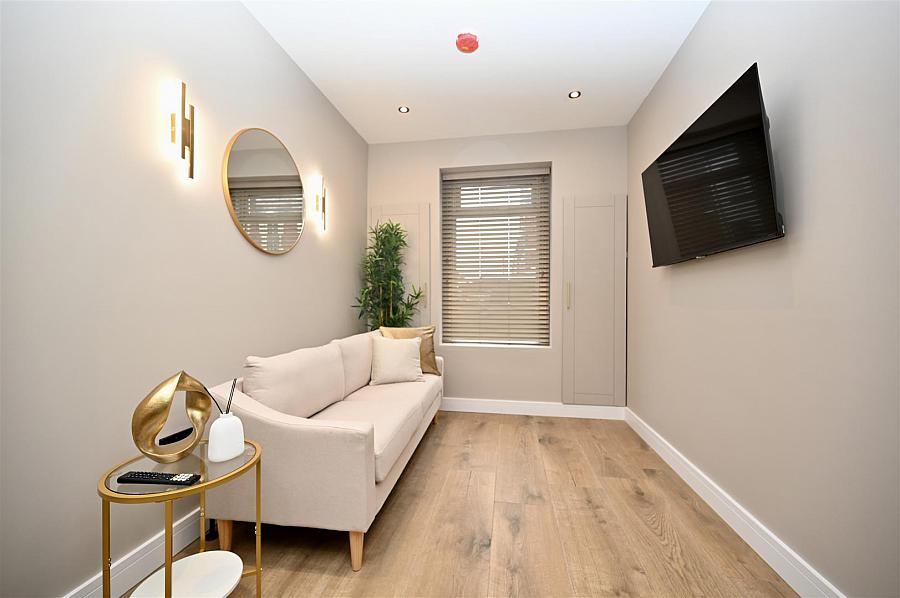 10 Charleville Avenue