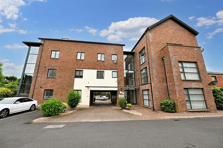 Apt 6, Carolan Place 45 Rossmore Drive