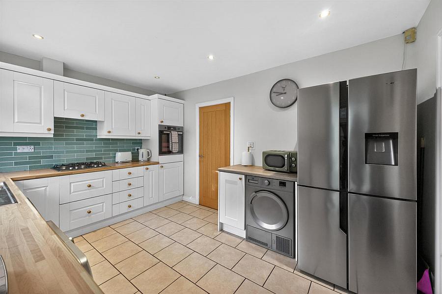 18 Ballynahinch Road