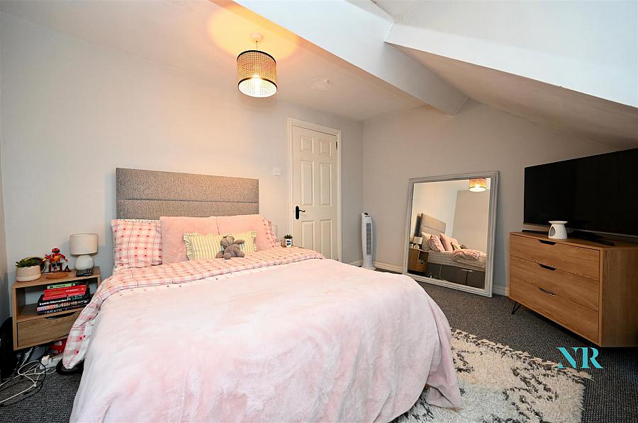 53 Connsbrook Avenue