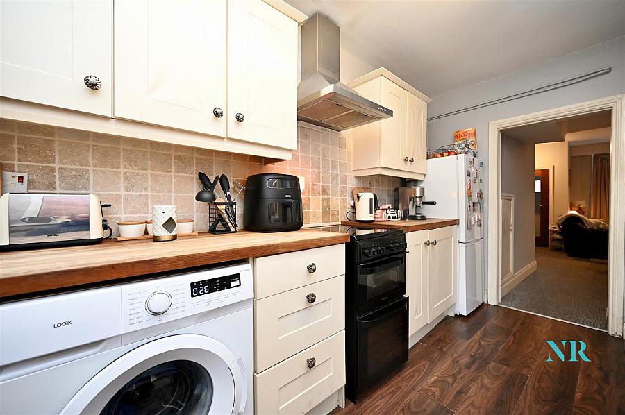 53 Connsbrook Avenue