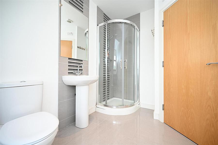 Apt 15, 22 Upper Lisburn Road