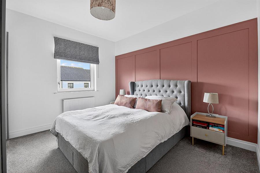 16 Castlegowan Place