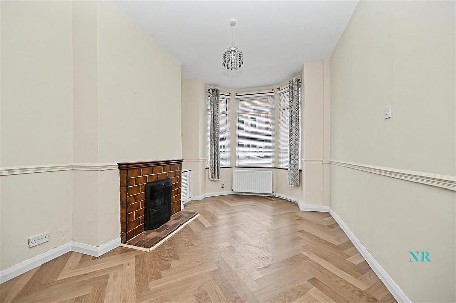 10 Willowholme Street