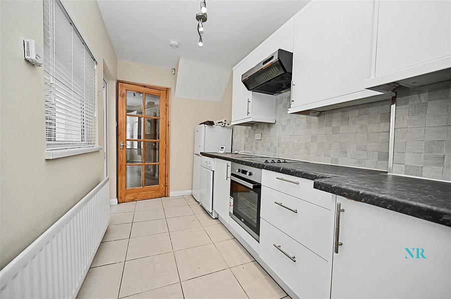 10 Willowholme Street