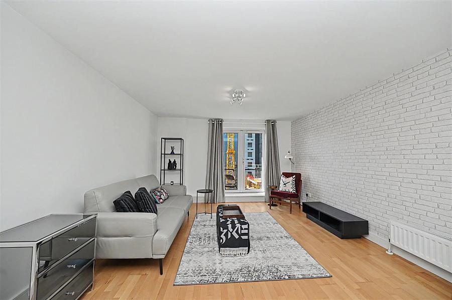 Apt 402 Park Avenue Bankmore Street