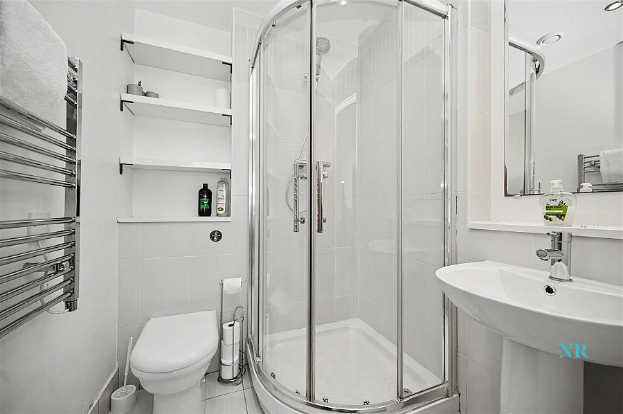 Apt 15.06 Obel Tower 62 Donegall Quay