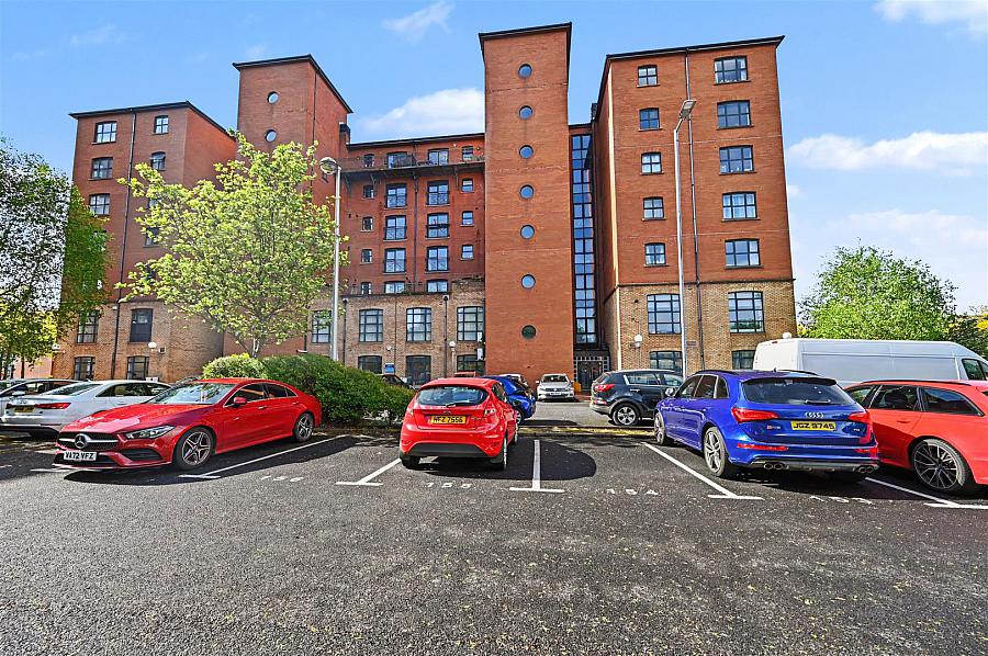 Apt 17, Clarendon Quay Pilot Place