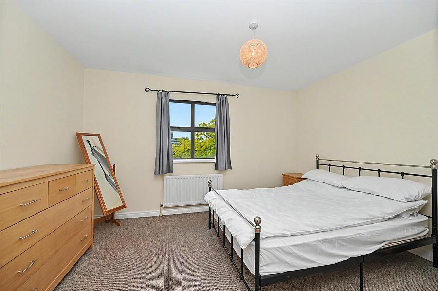 Apt 17, Clarendon Quay Pilot Place