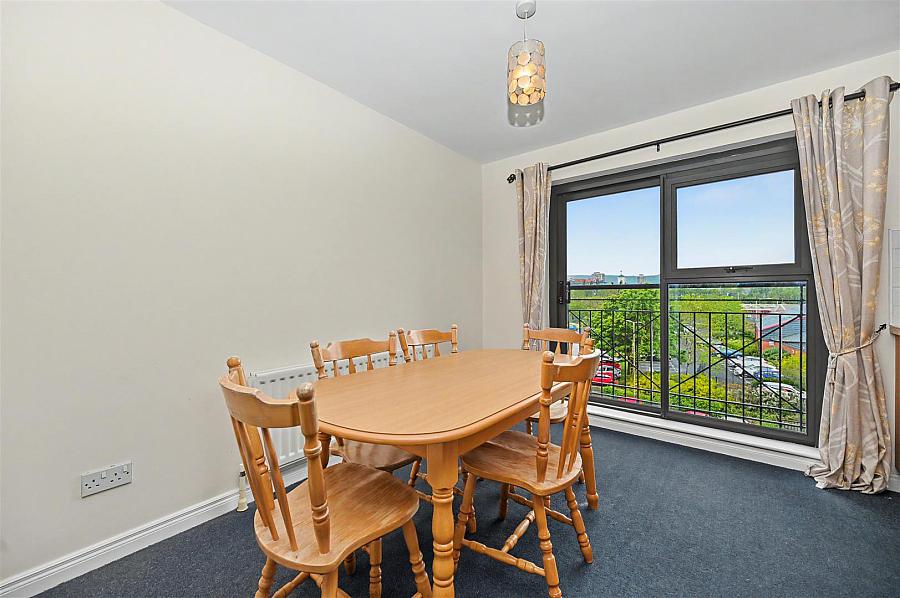 Apt 49, Clarendon Quay Pilot Place