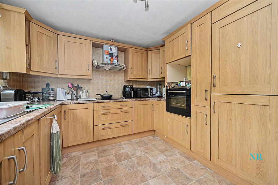 15 Glenwood Park