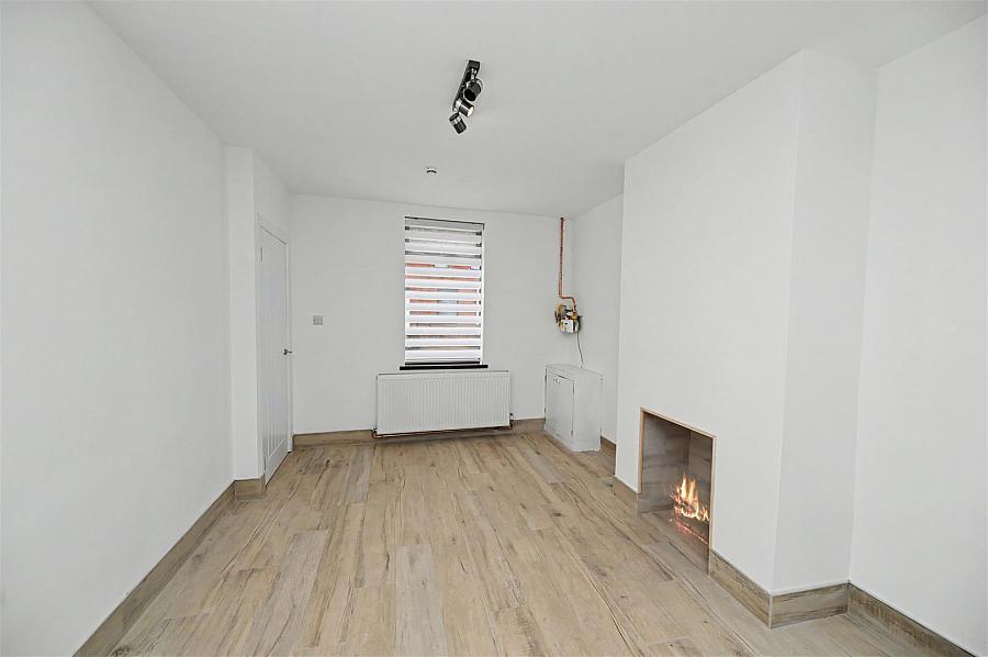 130 Ebor Street