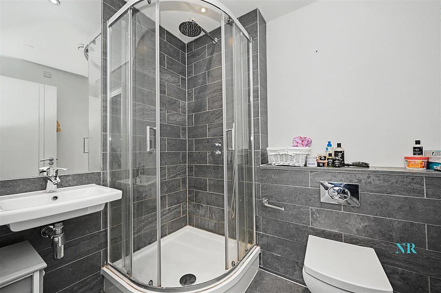 4.09 Portland 88 55 Ormeau Road