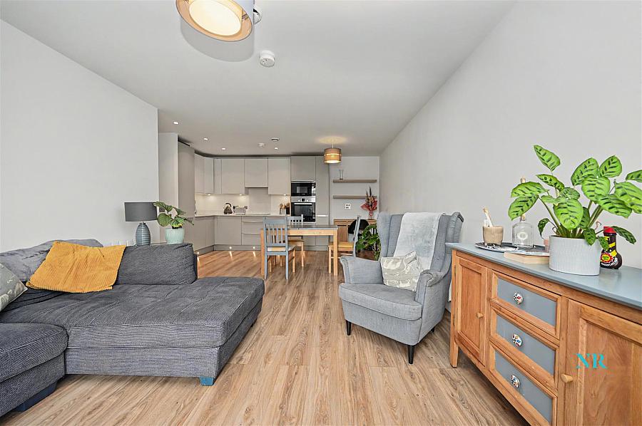 4.09 Portland 88 55 Ormeau Road