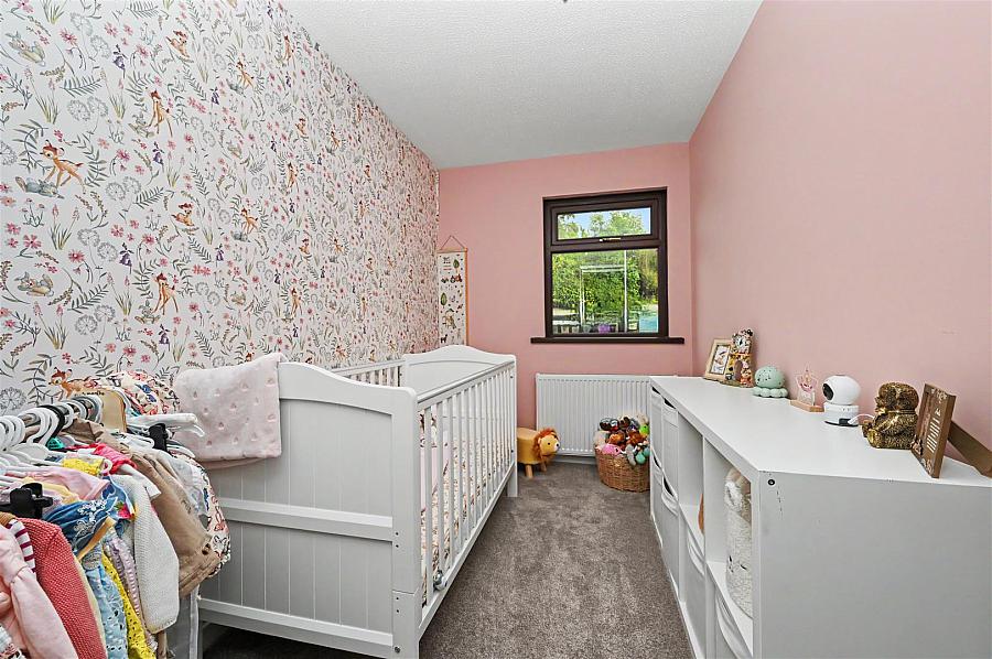 Apt 18 Castle Mews