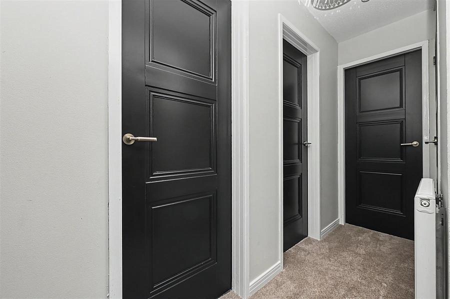 Apt 18 Castle Mews
