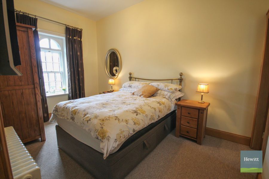 3C Gosford Castle