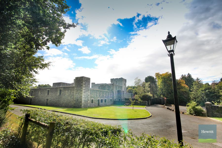 4a Gosford Castle