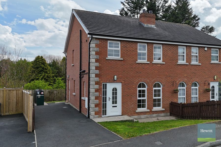 31 Green Park Drive