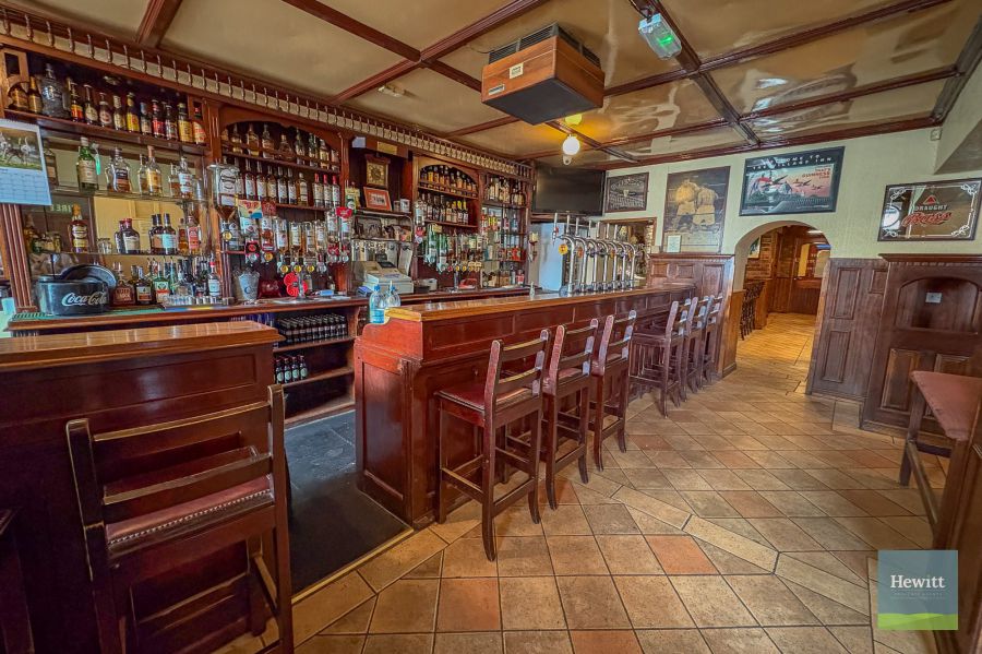The Village Inn & Buttery 103-105 Main Street