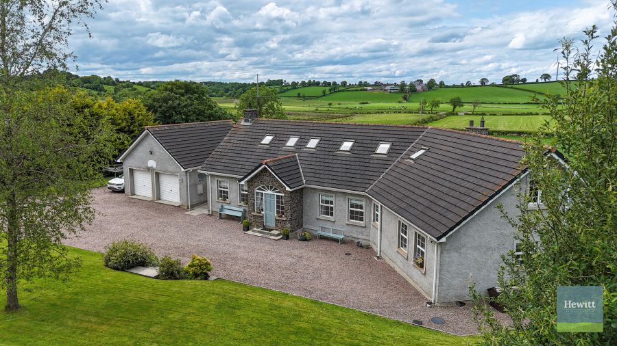 2 Mayfield Avenue Kinallen