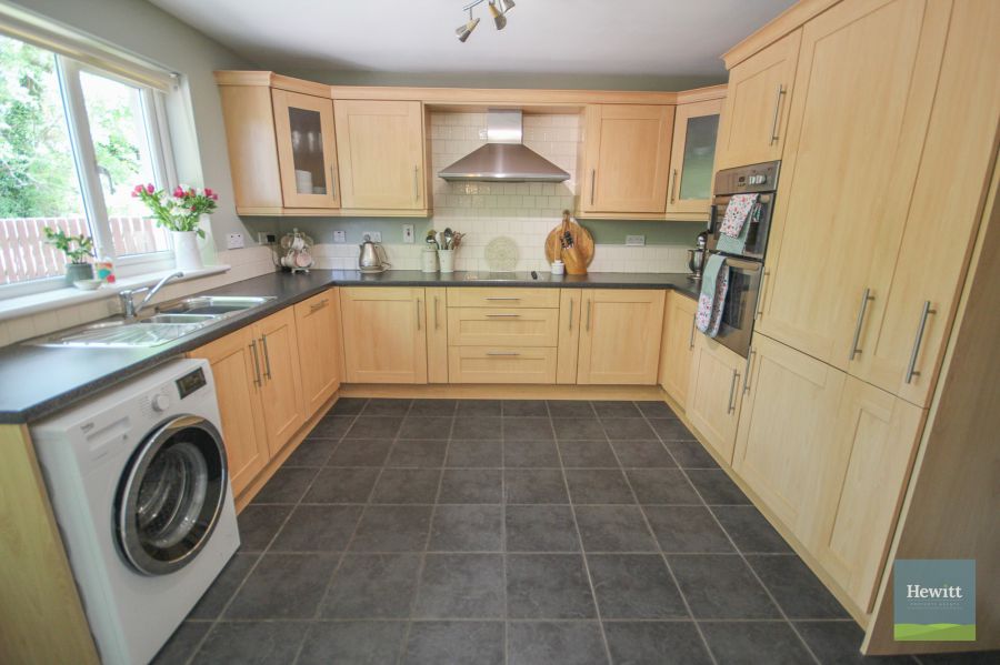 37 Kilmore Meadows