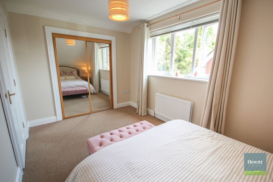 37 Kilmore Meadows