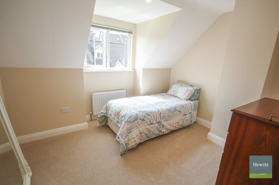 37 Kilmore Meadows