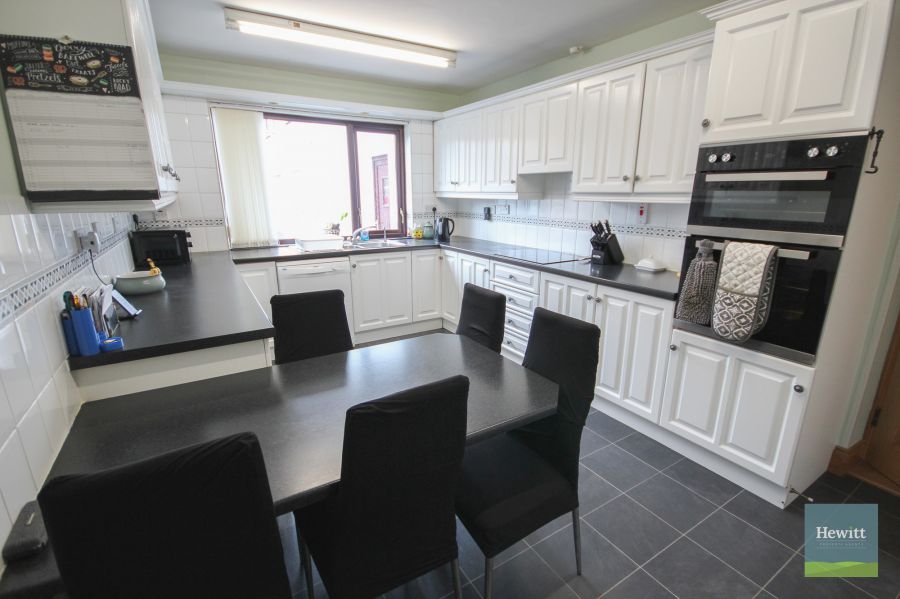 31 Clonroot Road