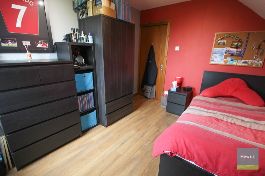 31 Clonroot Road
