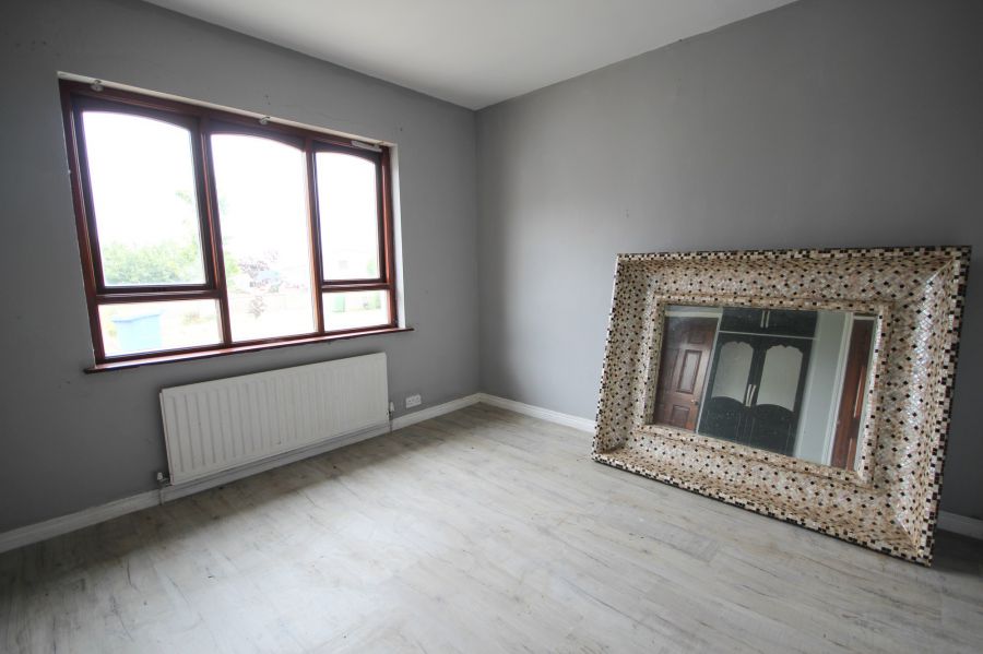 69 Ballybreagh Road