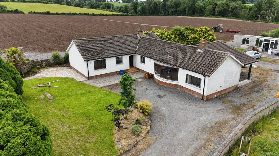69 Ballybreagh Road