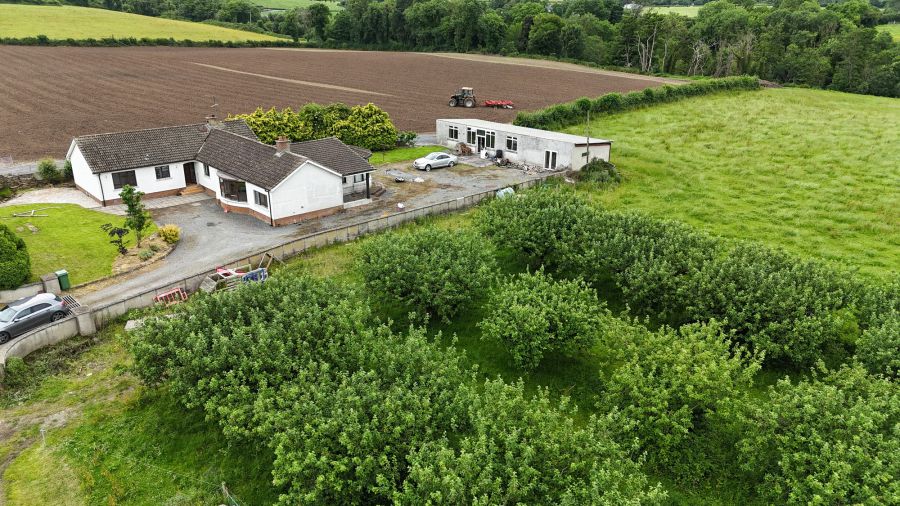 69 Ballybreagh Road