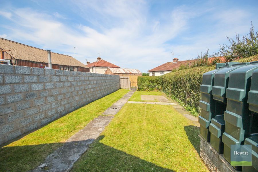 11 Green Park Drive