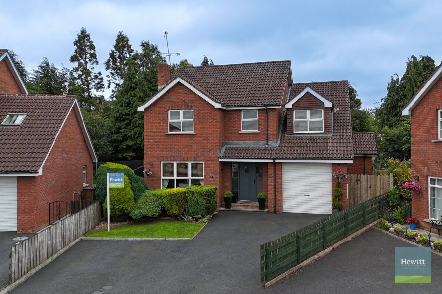 7 Eden Court