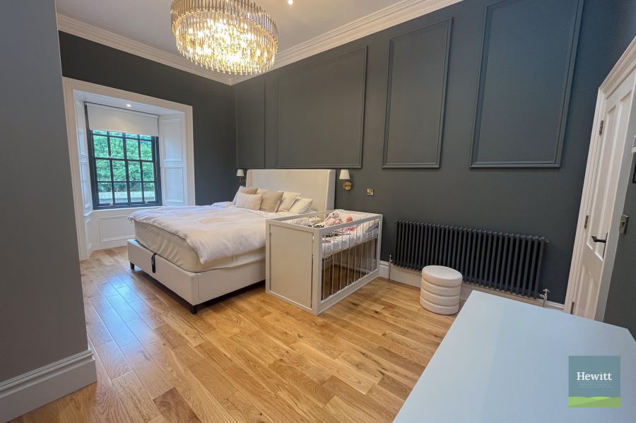 4e Gosford Castle