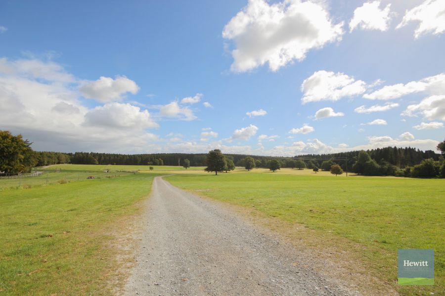4e Gosford Castle
