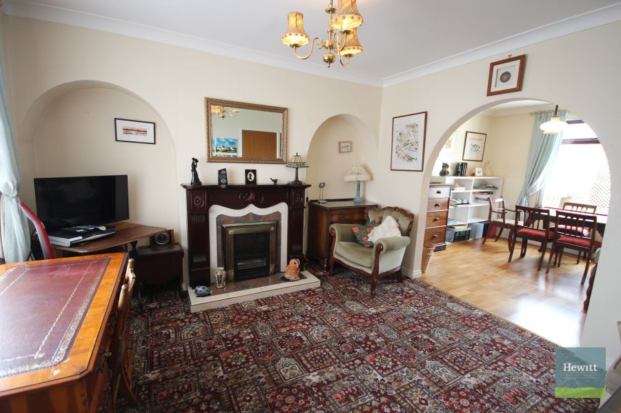3 Green Park Avenue