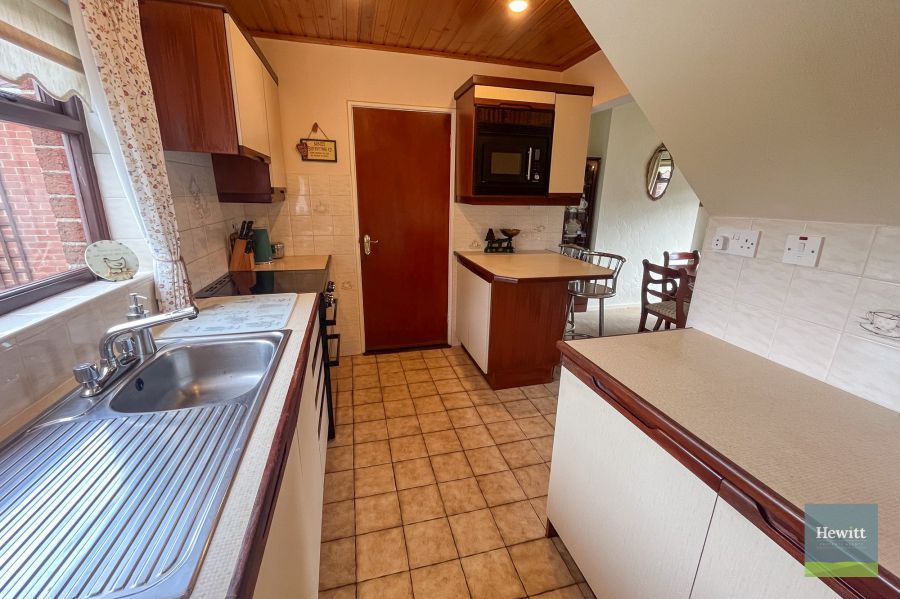 10 Maypole Park