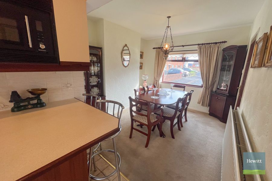 10 Maypole Park