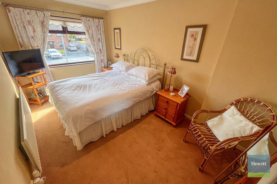 10 Maypole Park
