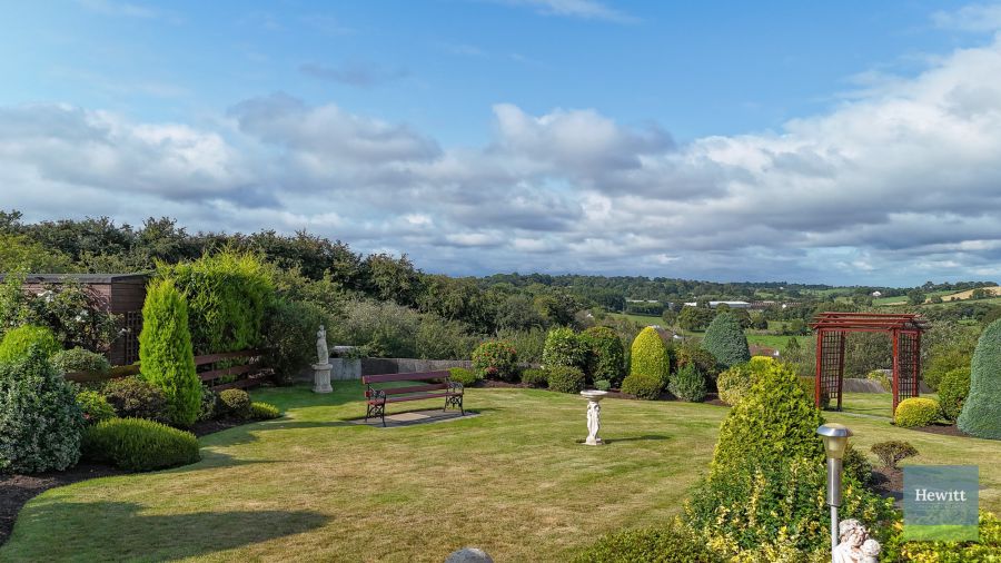 10 Maypole Park
