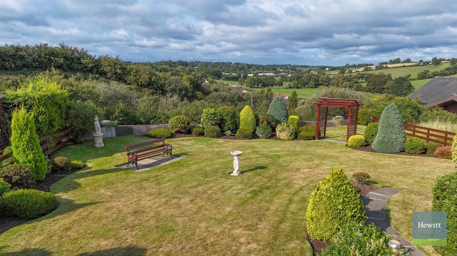 10 Maypole Park