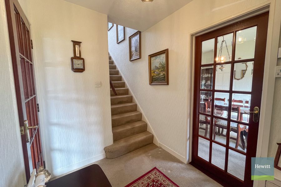 10 Maypole Park