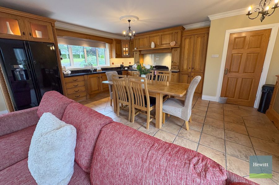 Oakvale 12 Church Road
