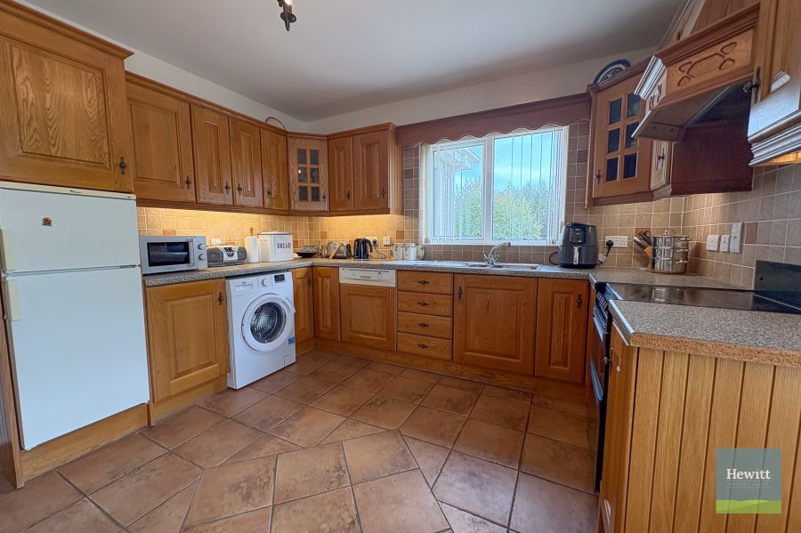 Oakvale 12 Church Road