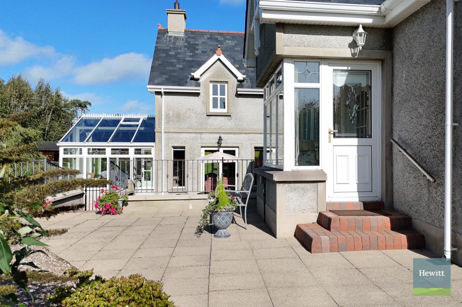 Oakvale 12 Church Road