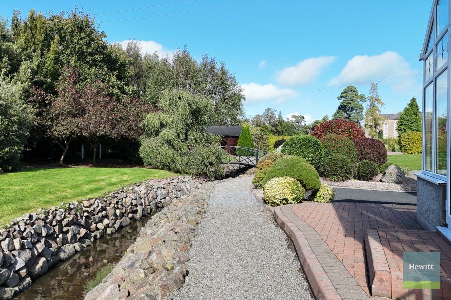 Oakvale 12 Church Road