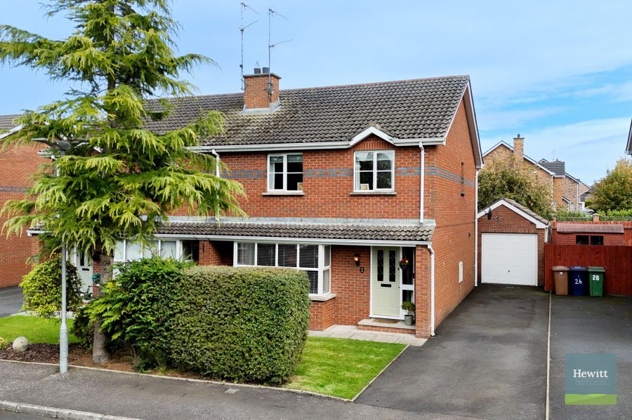 28 Mayesfield Villas